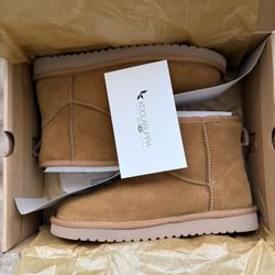 Brand New Koolaburra by UGG Koola Mini II Women’s Boots – Brown, Box Included 🤎