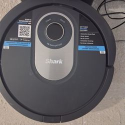 Shark Vacum Robot