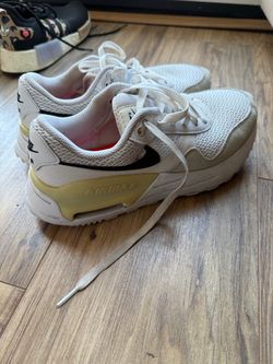 Women’s Nikes