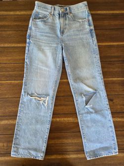 Express High Rise, Straight Ankle, Light Denim Size 00, Distressed Women’s Jeans