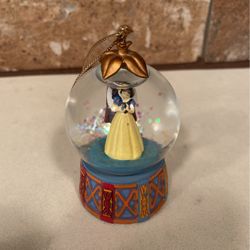 Snow White Ornament