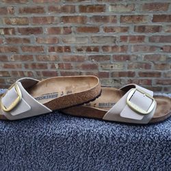 Birkenstock Madrid Big Buckle Sandals 40 US Size 9 Men 7 Sandcastle Color NEW
