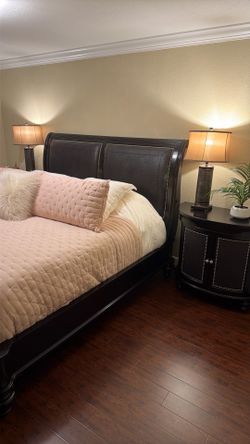 Bed room set