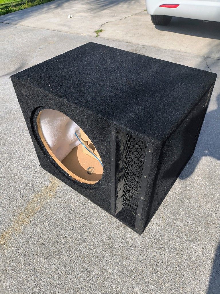 Skar Audio 15" Ported Box