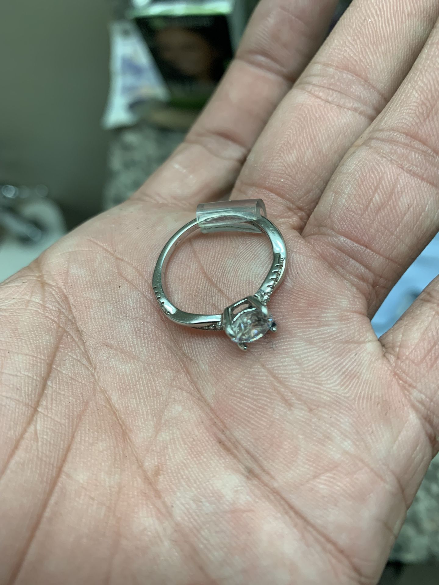 Ring With Diamond 
