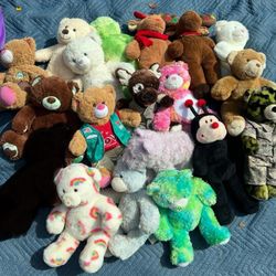 Lot Of 18 Build-a-Bears BABW