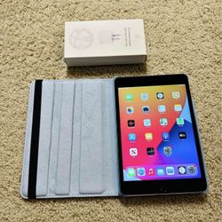 Apple Ipad Mini 4 16GB Wi-Fi with Leather Case and Charger