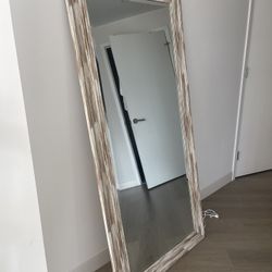 Stylish Full Body Mirror – Great Condition!