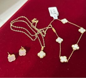 18K Gold Mother of Pearl Clover Set – Necklace, Bracelet & Earrings