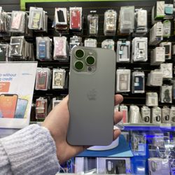 15 PRO MAX FULLY UNLOCKED 256 GB