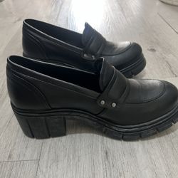 Platform loafer