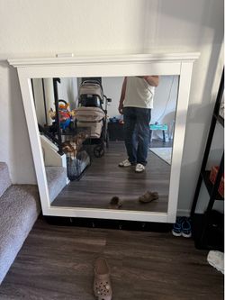 White mirror