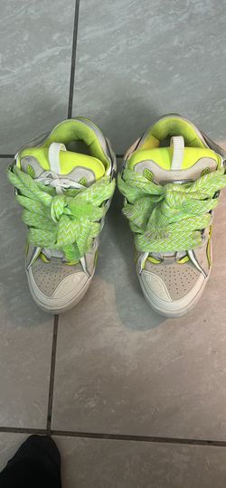 Sz 45 Lanvins neon green
