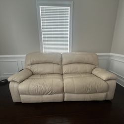 2 Seated Couch
