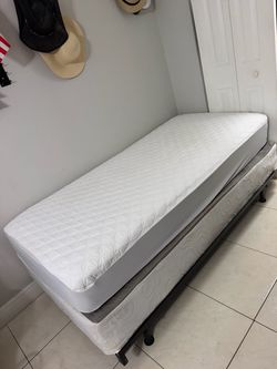 Cama con colchón