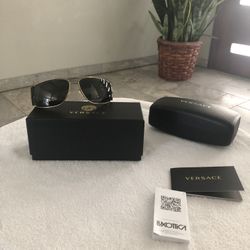 VERSACE SUNGLASSES
