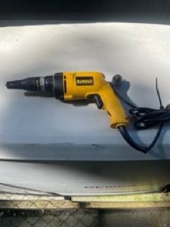 DeWalt Screw Shooter Model DW257