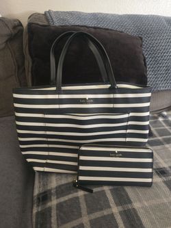 Kate spade with matching wallet