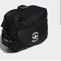 Adidas Puffer And Pouch 