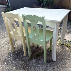Kid’s Craft Table/Writing Desk