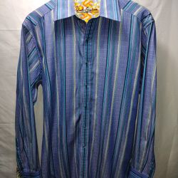 Robert Graham Men's Size Medium Purple & Blue Casual Dress Shirt. Excellent condition awesome color combination and design. Beautifully design collar 