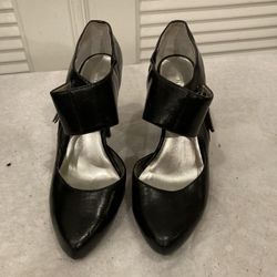 Nine West Black Heels Size 8