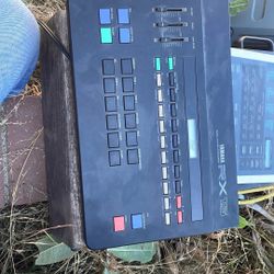 Roland Drumms Maschine Vintage RX 15 digital rhythm programmer