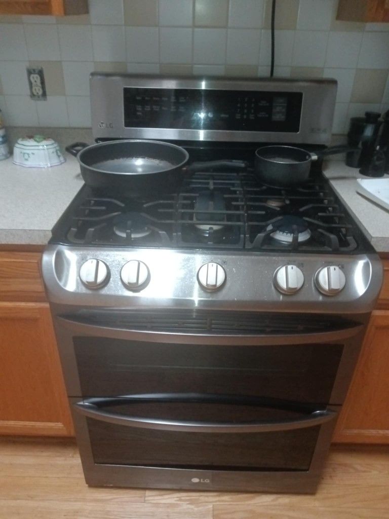 LG SMART STOVE 