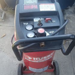 Husky 5HP 22 Gallons Air Compressor 