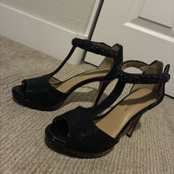 Antonio Melani Ladies Women’s Heels Shoes Size 7.5 Italian Leather 