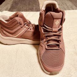 New Columbia, Hiking Shoes