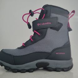 NWOT Columbia Kids Boots (Size 12c)