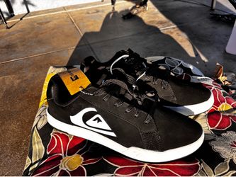 Quiksilver x DC Caballerial 9 1/2
