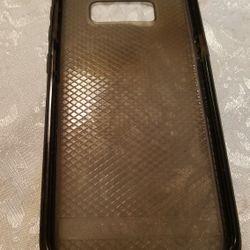 Samsung Galaxy S8 phone case 
Preloved/ lightly used in very good condition 
Color is dark gray with black sides 

Please go to my page and see other 
