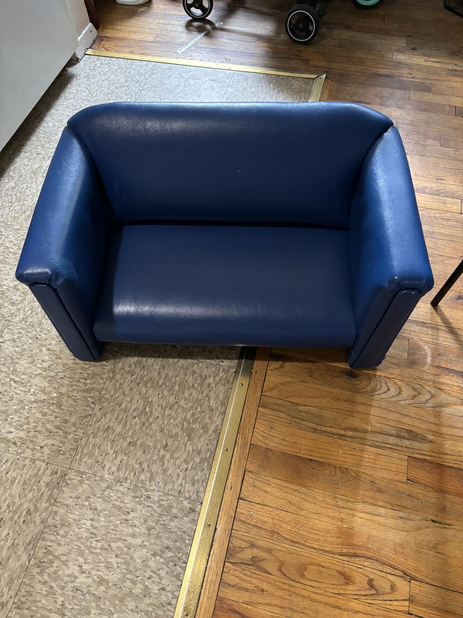 Mini Sofa