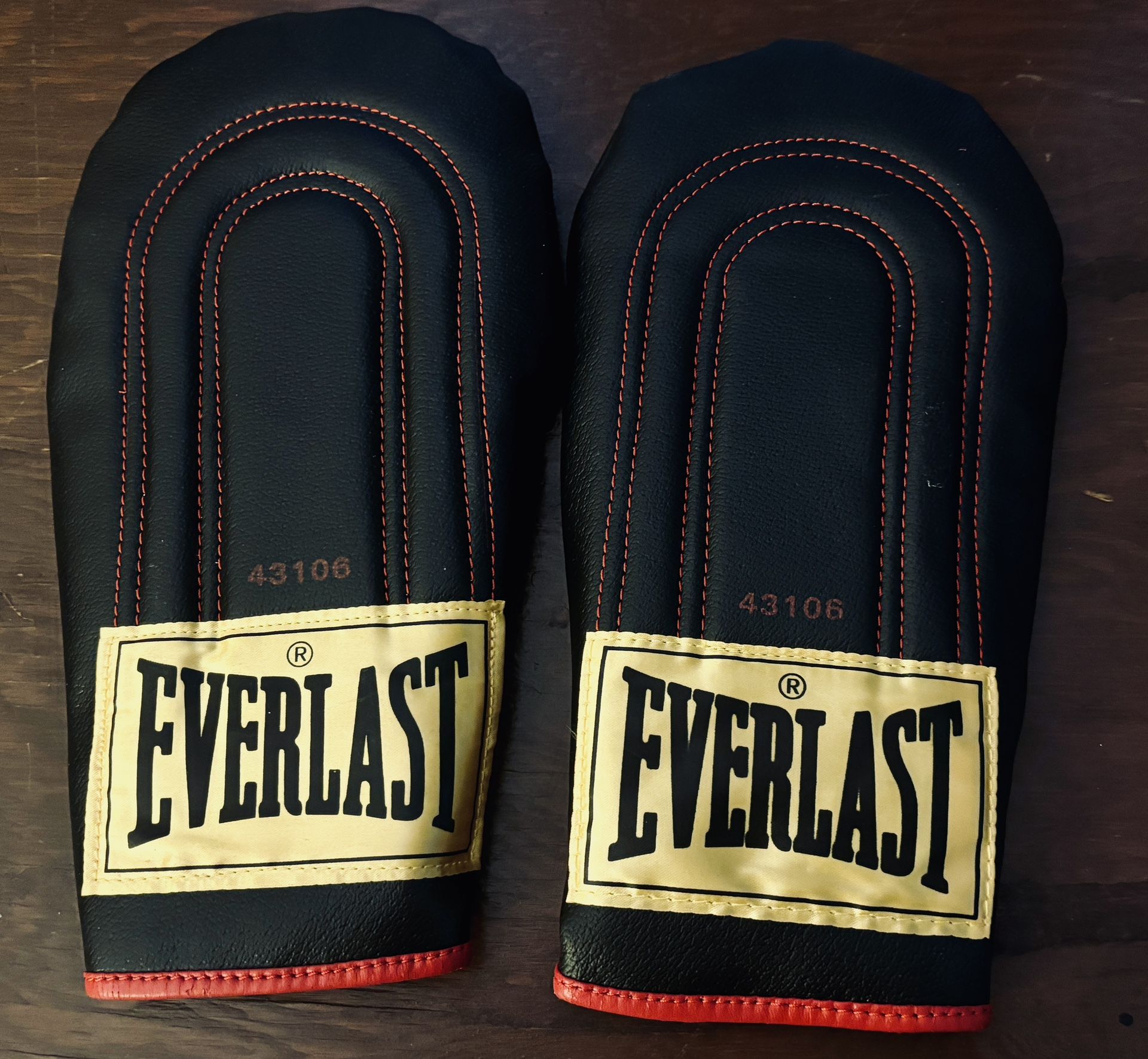 New Everlast 43106 Boxing Speed Bag Training Gloves