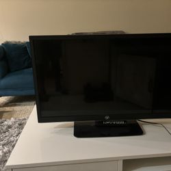 32’ Westinghouse Tv