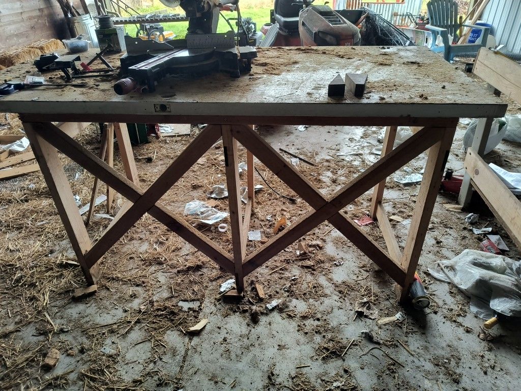 7 Foot Work Bench