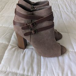 Women's Ankle Boots Size 8 1/2