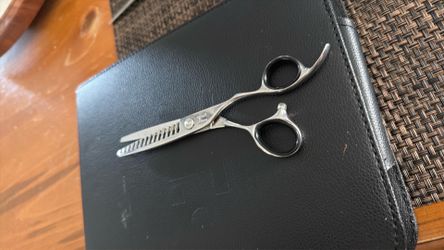 ✂️ Authentic Hanzo Professional Thinning Shears – $350 OBO ✂️