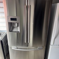 Samsung Stainless Steel Refrigerator And Freezer
