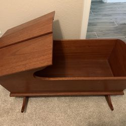 Cradle, Custom Made  - Solid Wood - Excellent Condition 