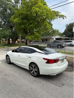 2016 Nissan Maxima