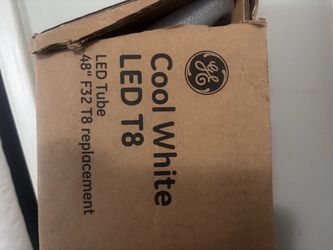 GE Cool White LED T8 Tube 48"