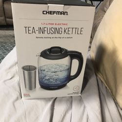 Tea infusing kettle