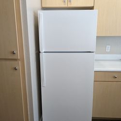 Whirlpool Refrigerator