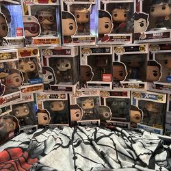 17 funko pops, marvel, dc, umbrella academy