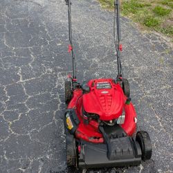 Troy-Bilt Lawn Mower, Self Propelled, Rusty Deck