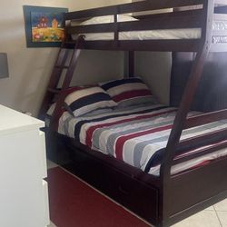 bunk beds 