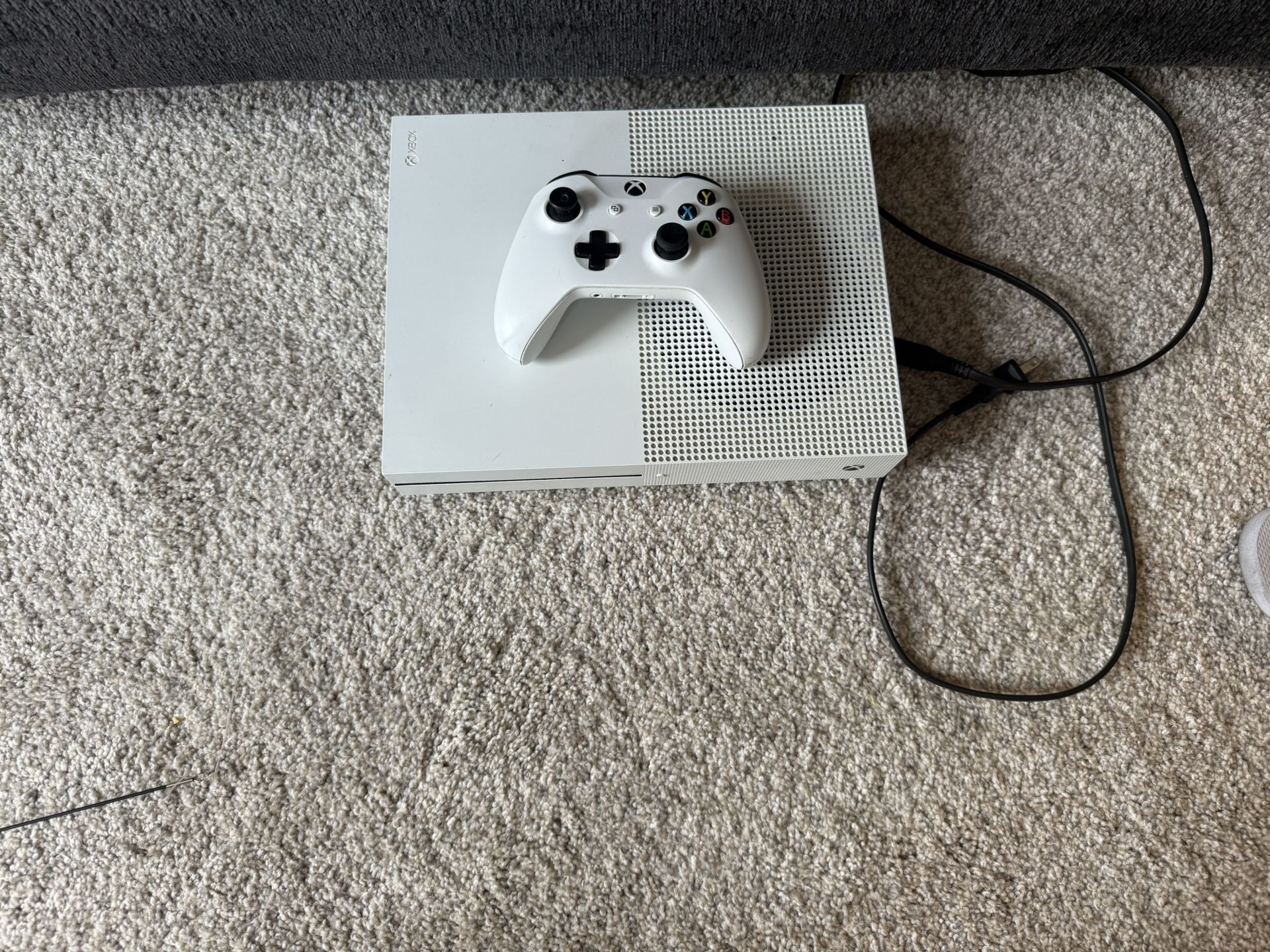 Xbox One S
